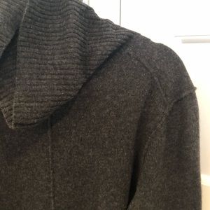 100% Cashmere charcoal grey women’s turtleneck